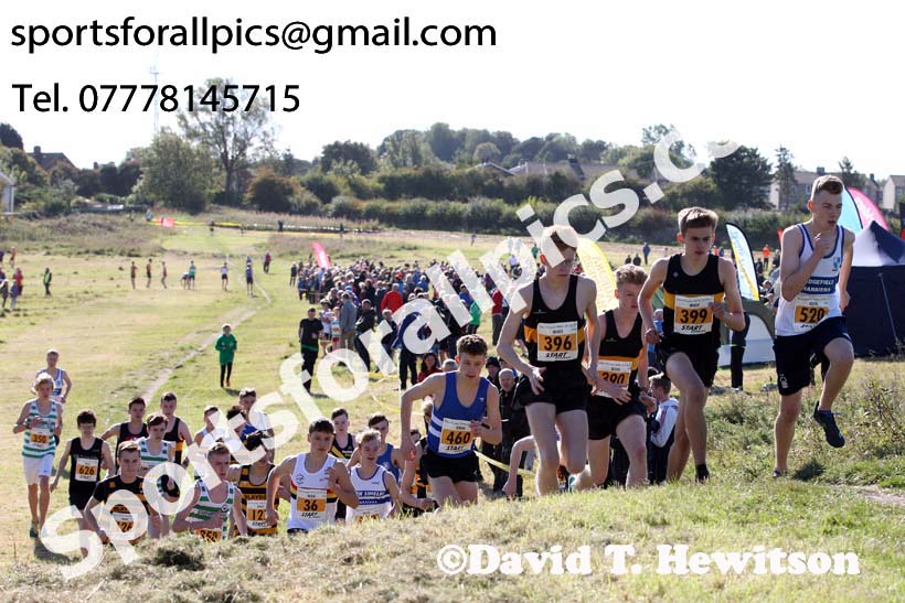 Mens under-17s Start Fitness NEH, Wrekenton. Photo:  David T. Hewitson/Sports for All Pics